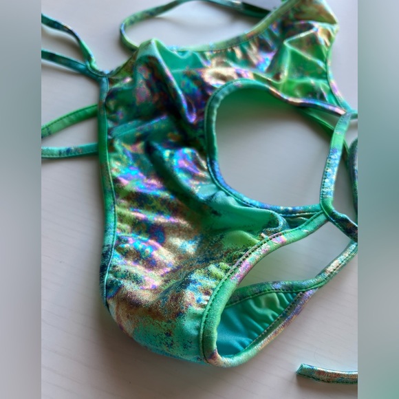 Rave Party Top Bikini Bra - Picture 1 of 4